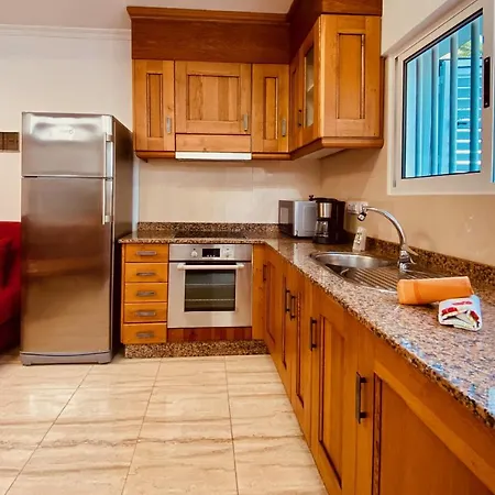 Apartmán Click&guest - Comfortable Flat 2 Close To The