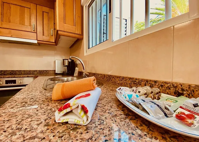 Click&guest - Comfortable Flat 2 Close To The Apartment Playa del Ingles (Gran Canaria)