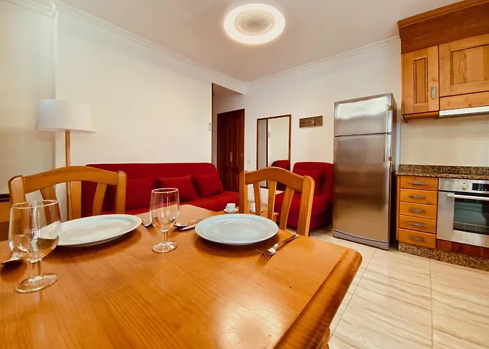Apartment Click&guest - Comfortable Flat 2 Close To The *