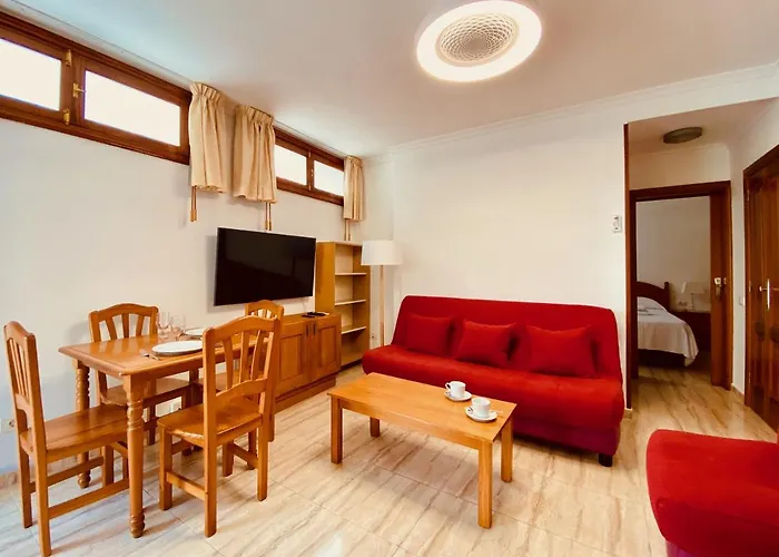Click&guest - Comfortable Flat 2 Close To The *
